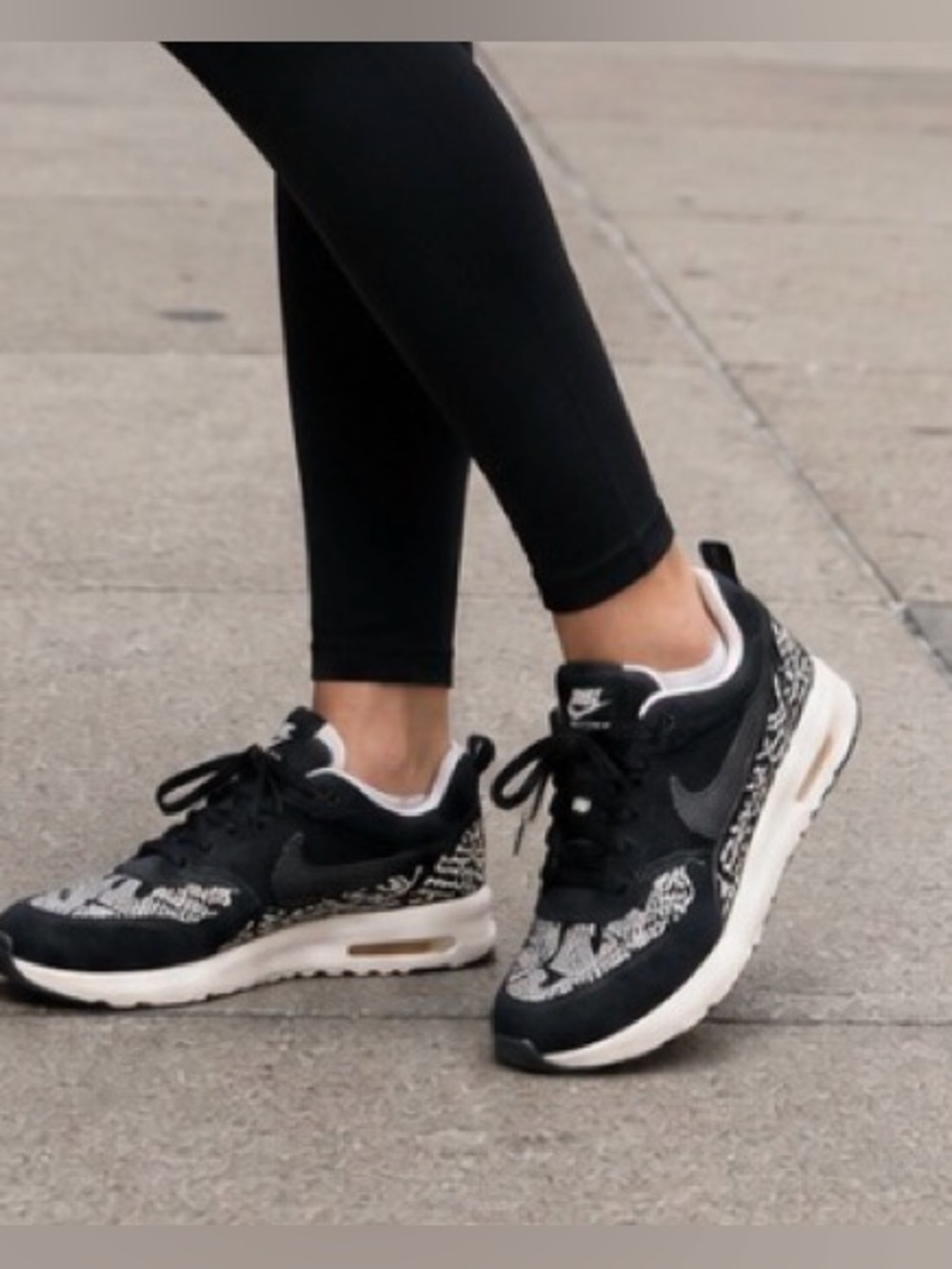 NIKE Rare LTD ED Air Max Thea Sneaker LOTC QS NYC Black Suede White Geo Embr 7.5